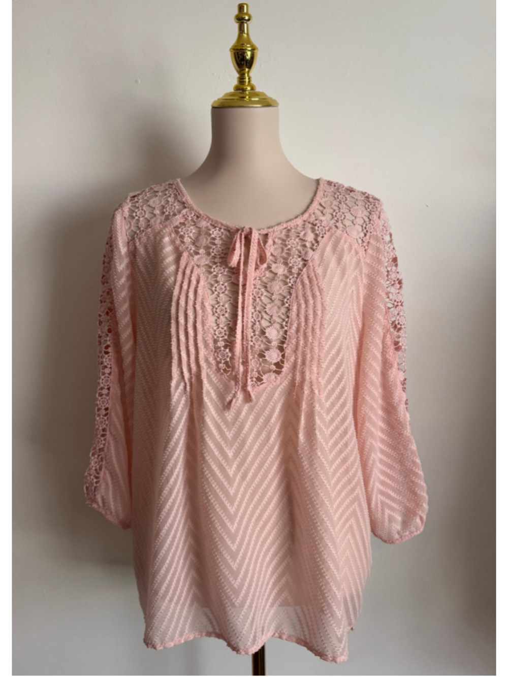 Women's Bila Lace Detail Blouse Pink Size L